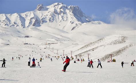 Erciyes kayak merkezi açılışı
